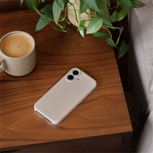 Apple Beats iPhone 17 Case with MagSafe and Camera Control MGK34LL/A Lime Stone