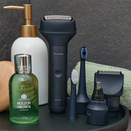 Panasonic XSHAPE TRAVEL