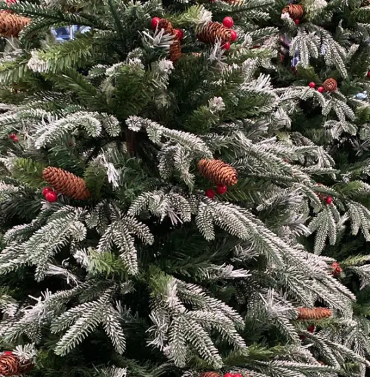 "Yeni il" ağacı 701-150